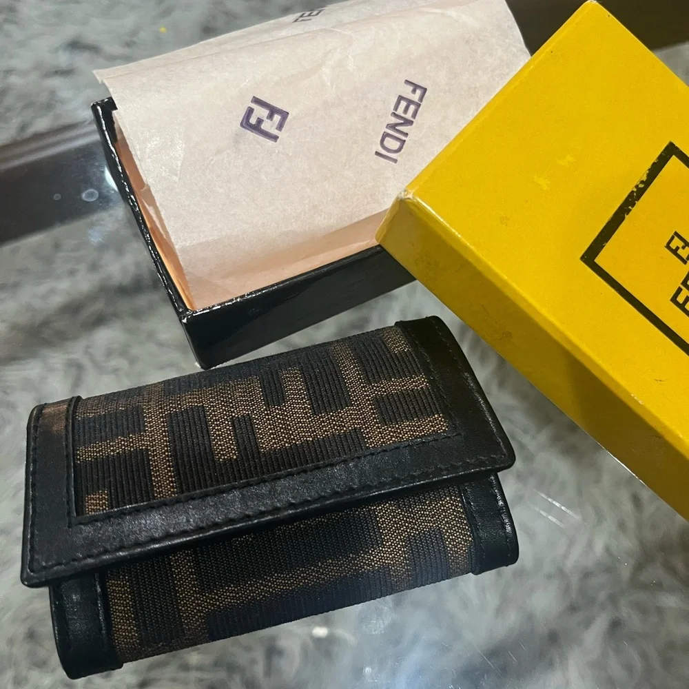 Fendi Zucca CLASSIC MONIGRAM Card Holder Key pouch BNIB - Picture 1 of 5
